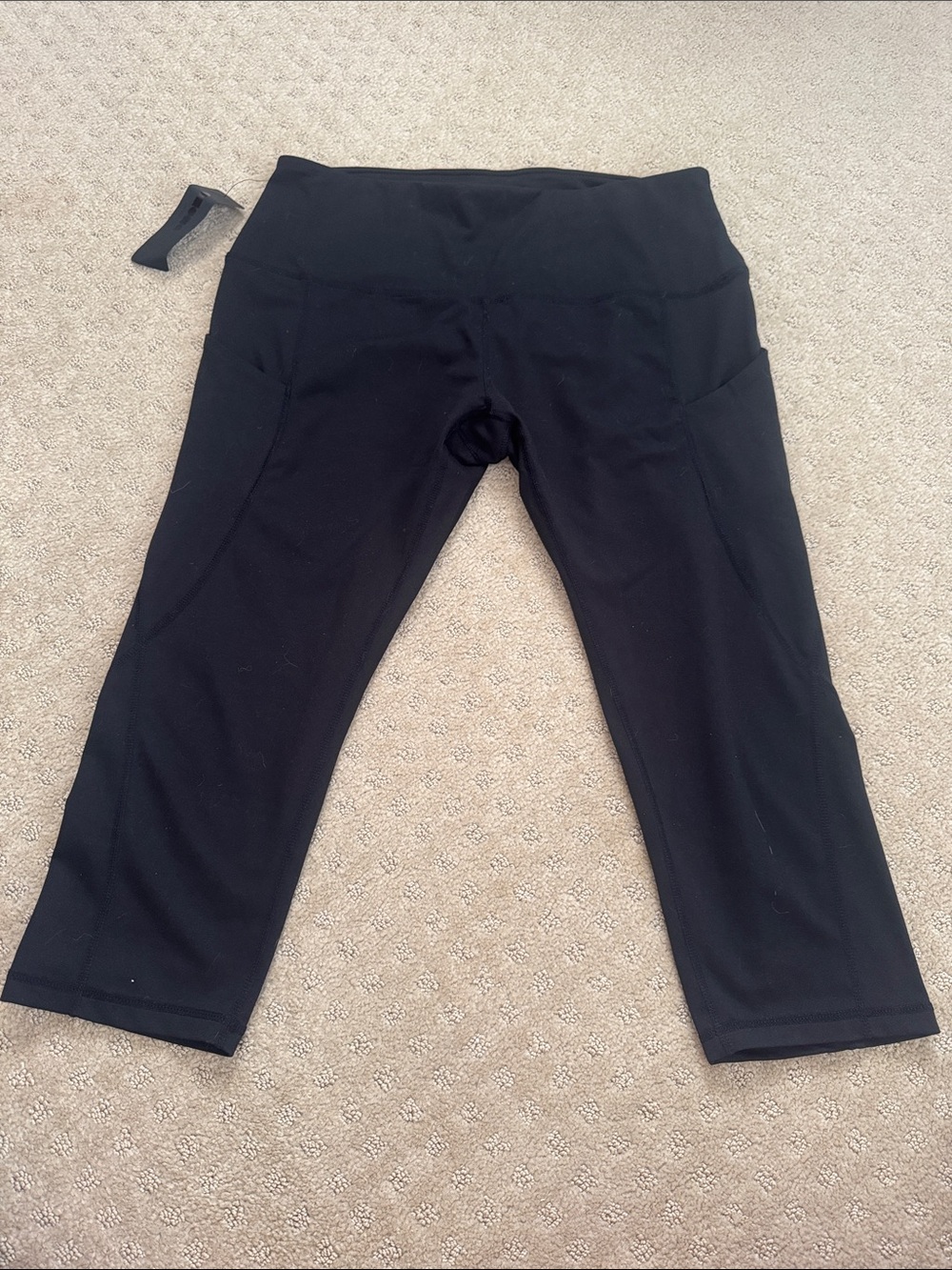 Black Women's Capris - Performance Activewear